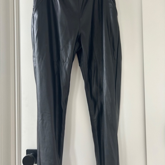 Steve Madden faux leather pants - Picture 2 of 2